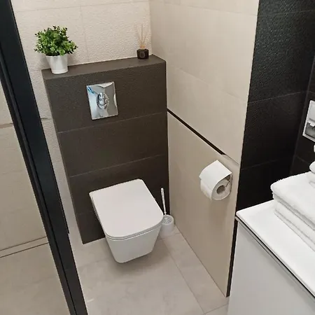 Baltic Garden Apartment *